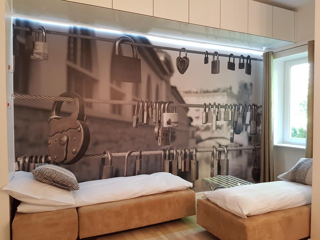Appartement Slovenian Art Story à Ljubljana Extérieur photo