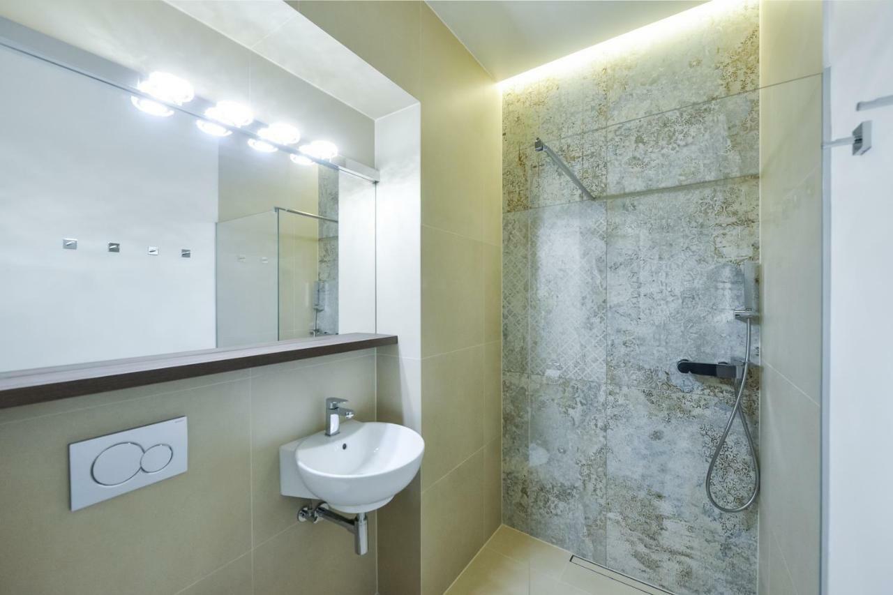 Appartement Slovenian Art Story à Ljubljana Extérieur photo